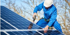 Installation Maintenance Panneaux Solaires Photovoltaïques à Vertrieu